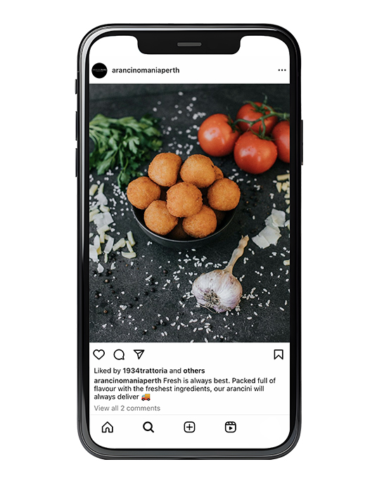 Iphone-InstaPost-Mockup